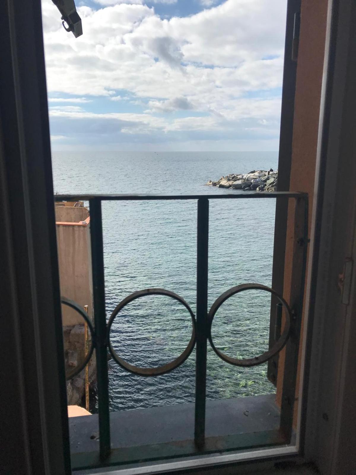 Casa Sulla Spiaggia Di Boccadasse Genoa Ngoại thất bức ảnh