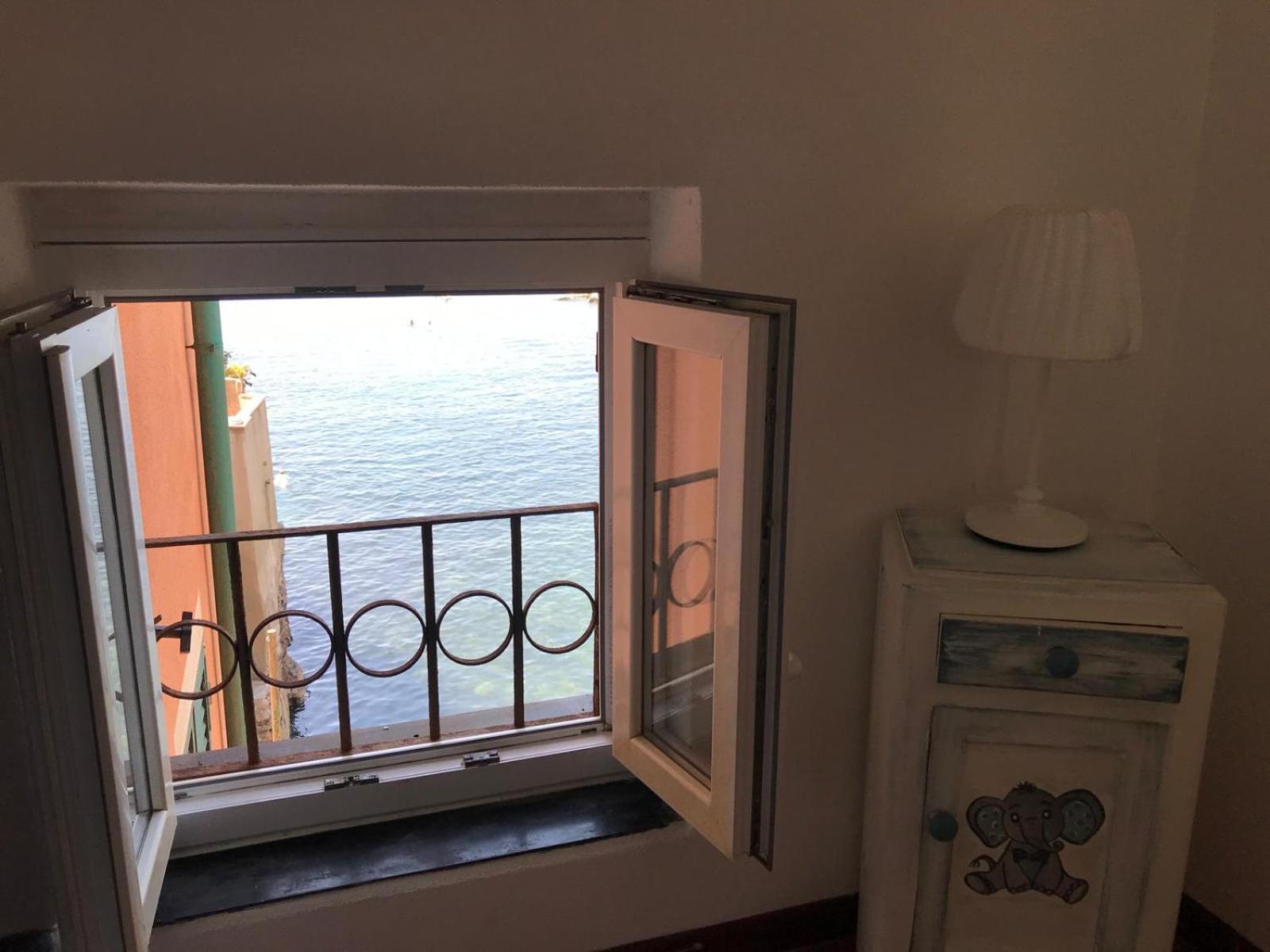Casa Sulla Spiaggia Di Boccadasse Genoa Ngoại thất bức ảnh